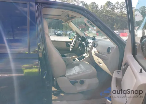 2004 Ford Expedition Eddie Bauer z USA, uszkodzony, nr VIN 1FMEU17W24LB33398